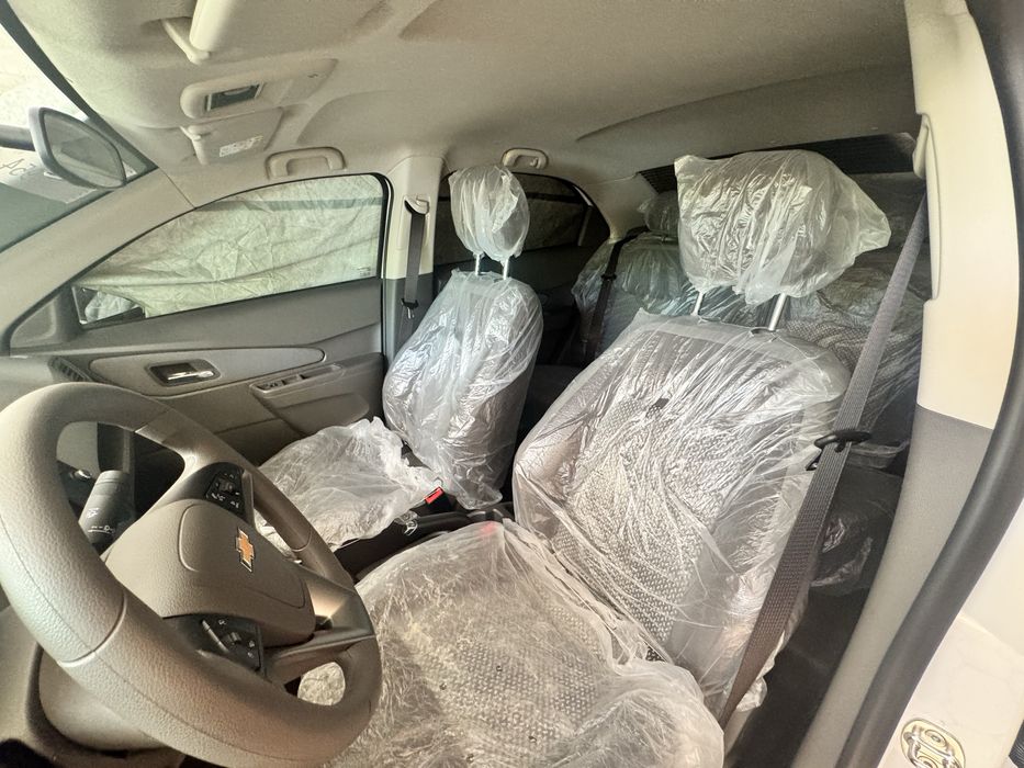 Chevrolet Cobalt 2026 — 6