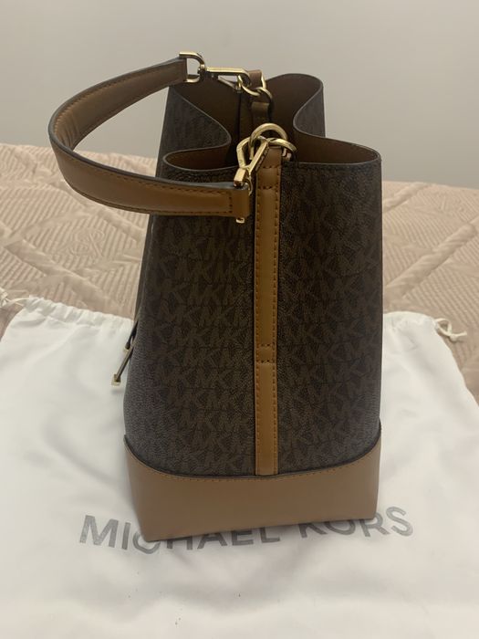 Сумка Michael Kors Suri Medium Bucket Bag (ведёрко)