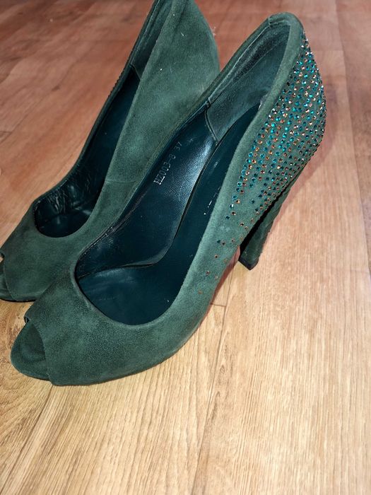 Обувь Туфли женские