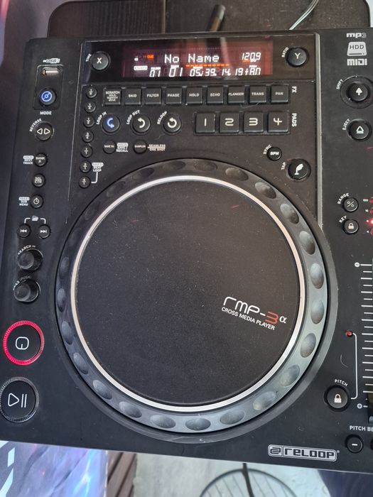 Placa dj reloop cmp 3