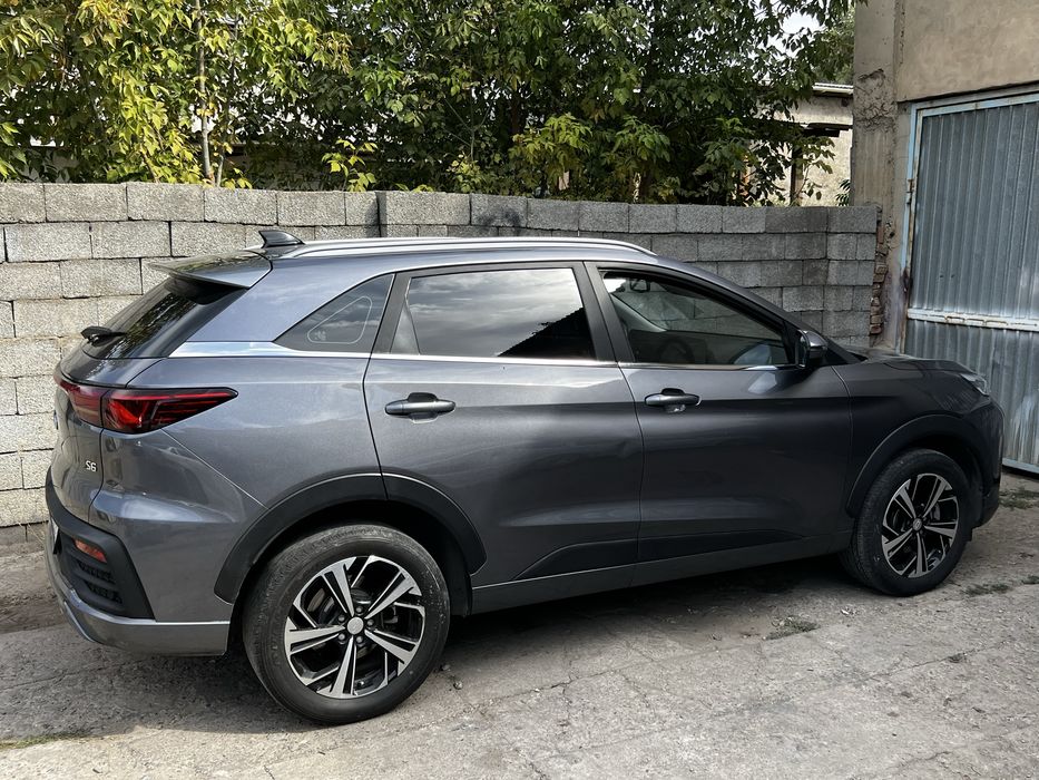 Авто в Аренду JAC JS6