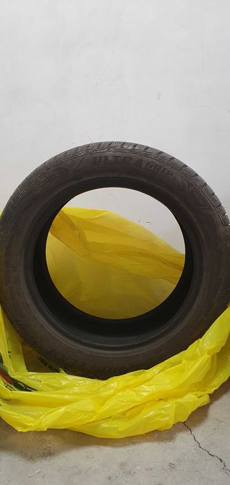 Goodyear 225 55 R18 Зимни
