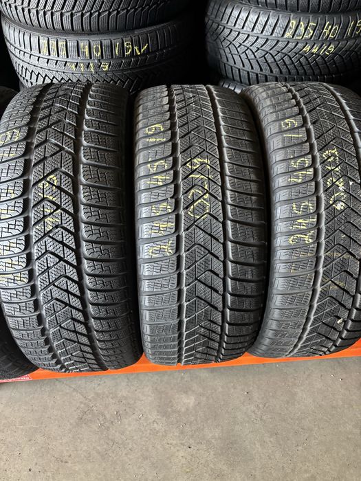 Anvelope Iarna 245/45/19 Pirelli SottoZero 3 245 45 19 R19