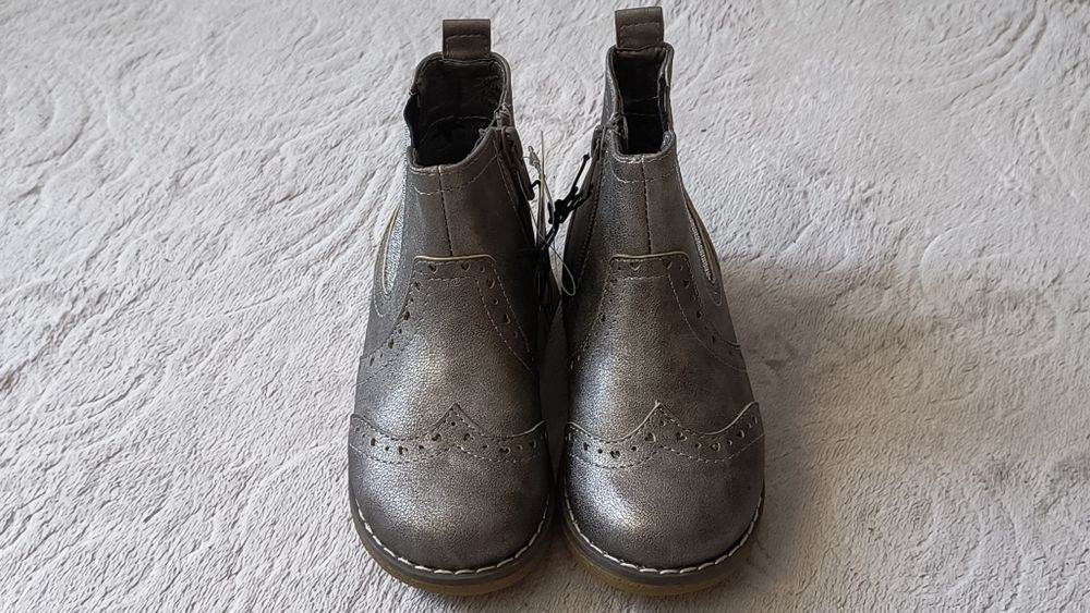 Боти за момиче George 26 номер НОВИ