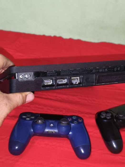 Playstation 4 slim 1tb vzlom