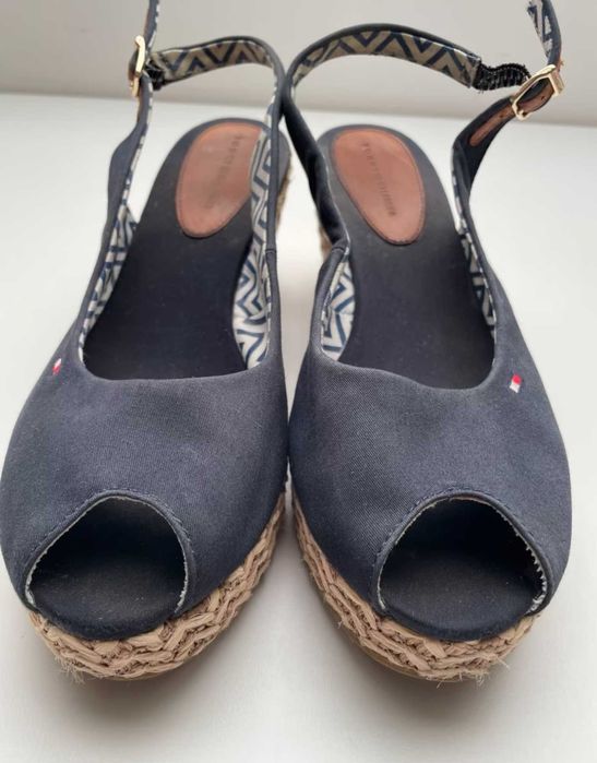 Страхотни дамски сандали Tommy Hilfiger