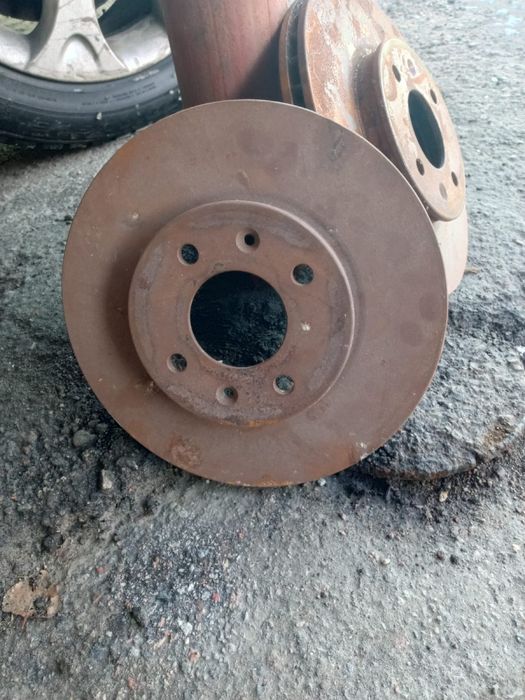 Тормозные диски передние Kia Rio