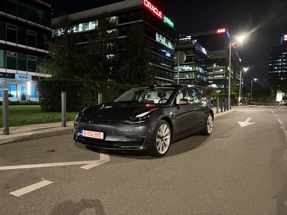 Rent a Car inchiriere Tesla Model 3 Long Range AWD 2020 Bucuresti Sectorul 2 • OLX.ro