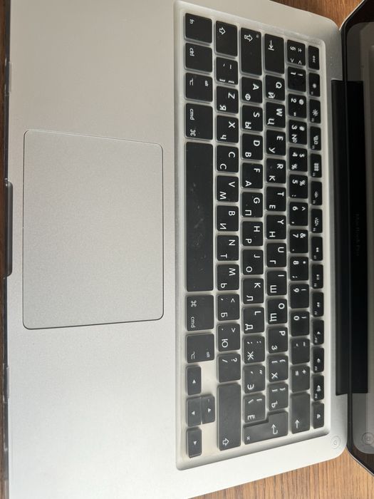 Продам Apple Macbook pro