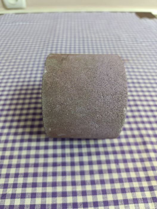 Точильный камень.