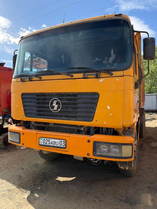 SHACHMAN F2000 25 тонн