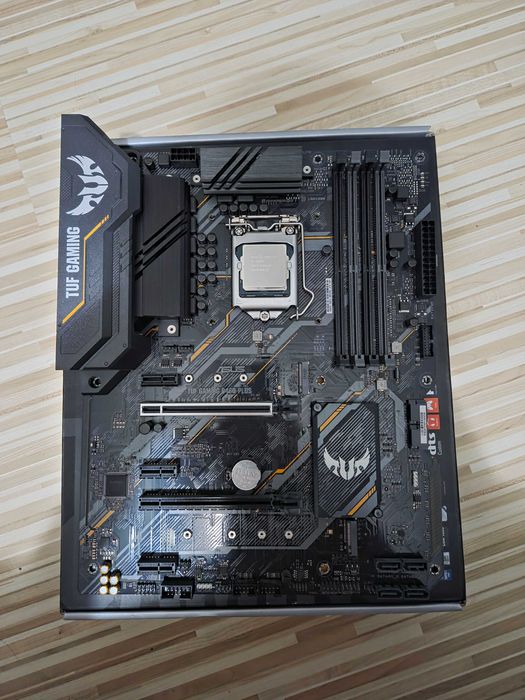 Intel Core i5 10400, Asus Tuf Gaming B460-PLUS; Процесор, дънна платка, охладител