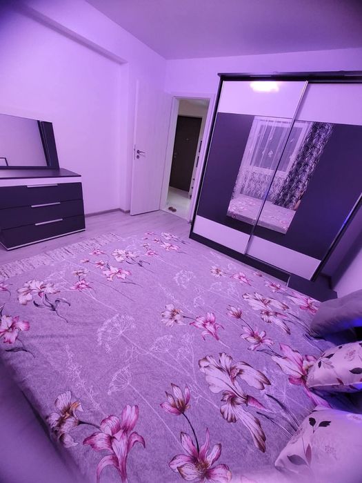 Inchiriez apartament