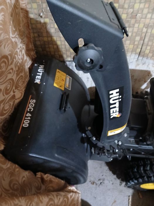 Снегоуборочная машина