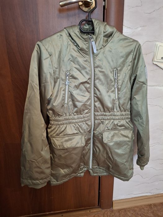 Куртка осенняя на девочку в нутро хб