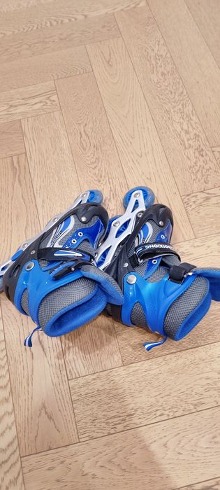 Продаю ролики синие