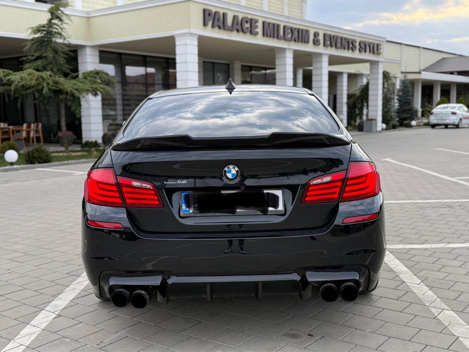 BMW 5 Series 2011 — imagine 4