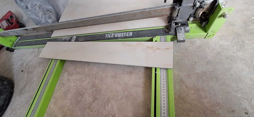 Masina profesionala taiat gresie faianta 120cm ghidare laser Noua 2025