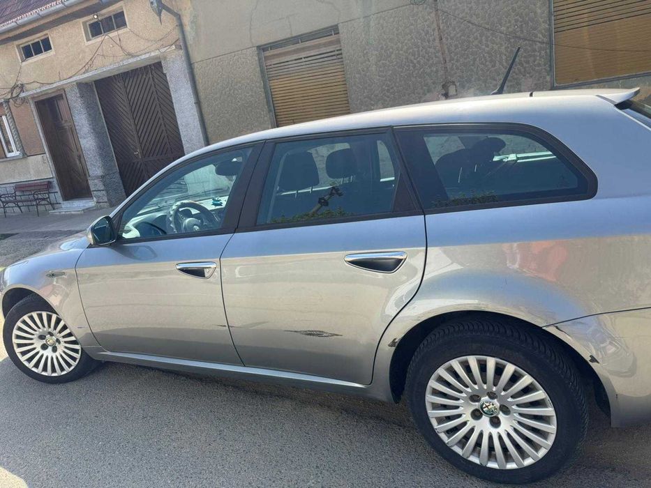 Alfa Romeo impecabila