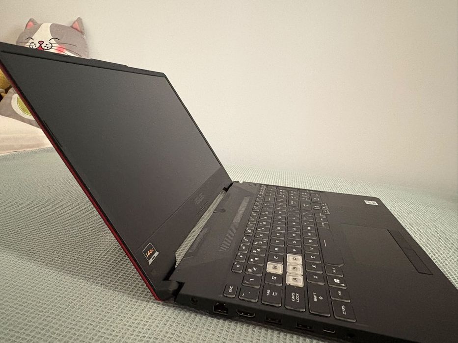 Laptop gaming ASUS