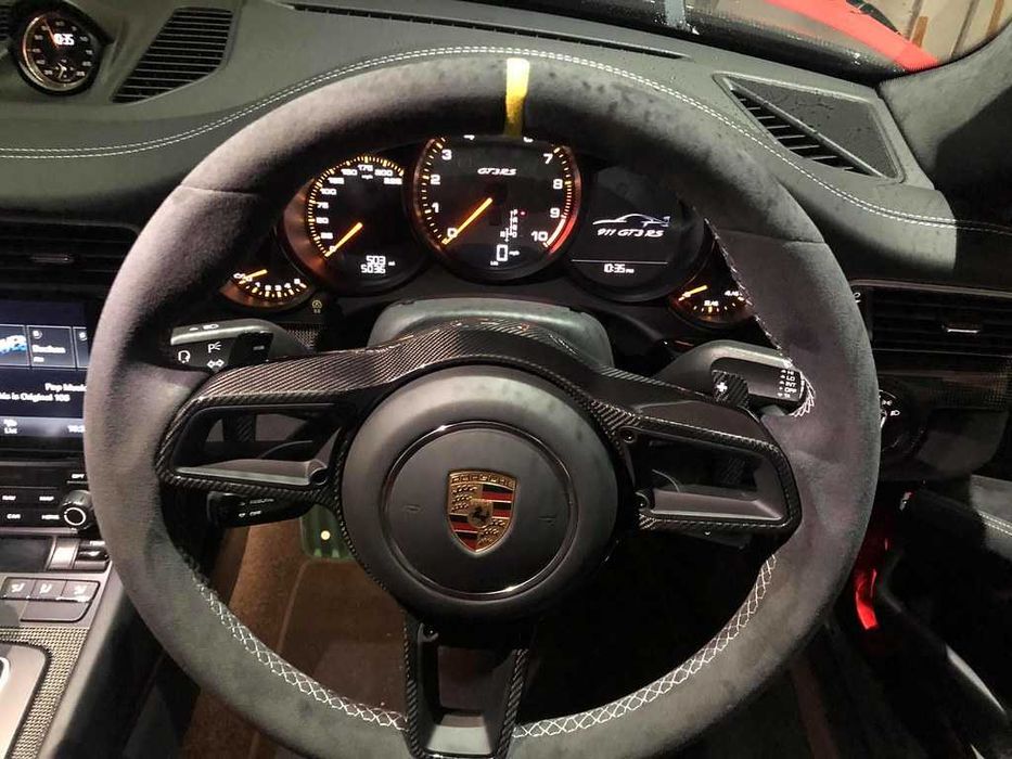 Поръчкови волани за Porsche      A140