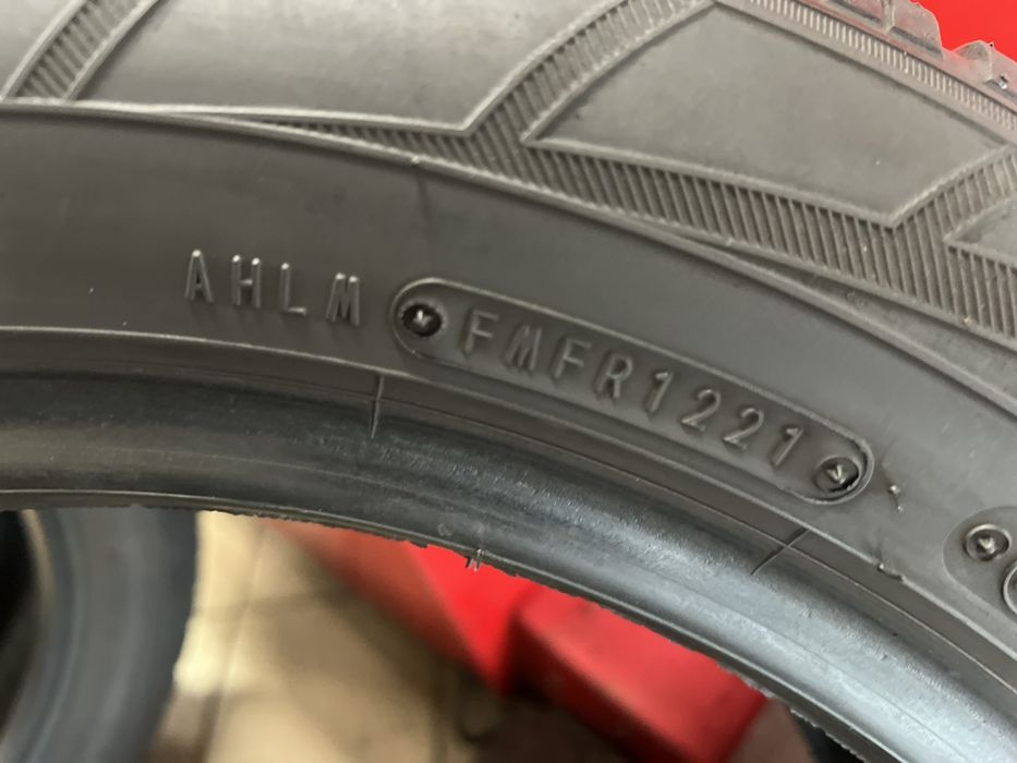 Зимни гуми 215/55 R17 Falken