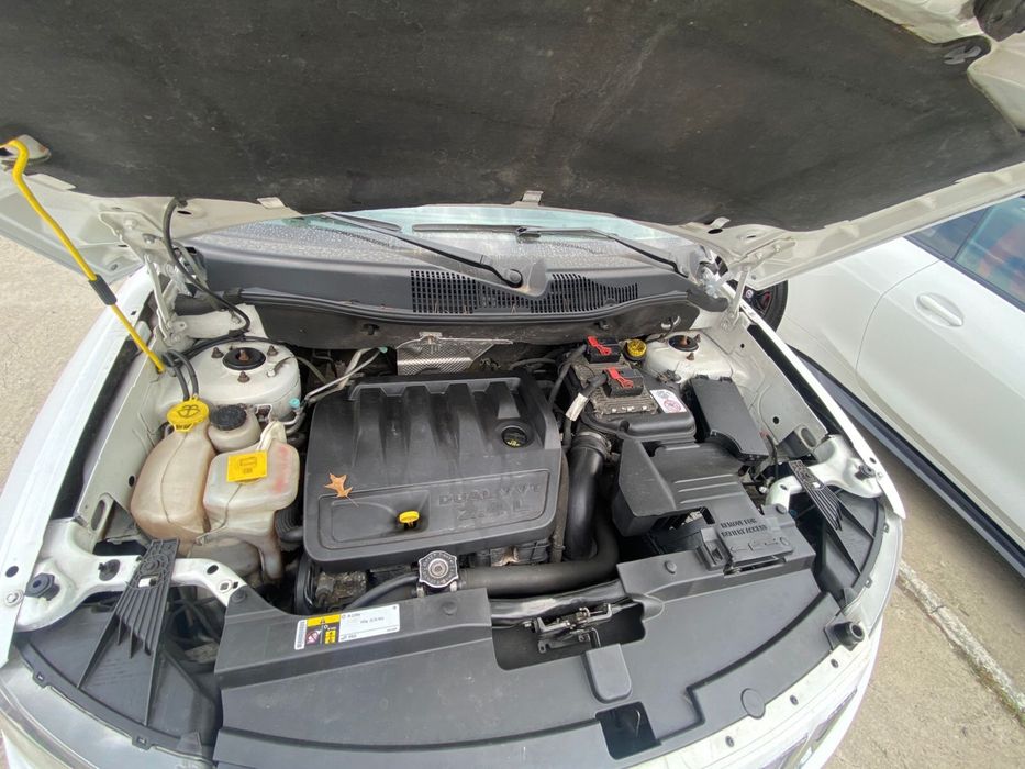 Продам машину Jeep compass 2016года об 2,4