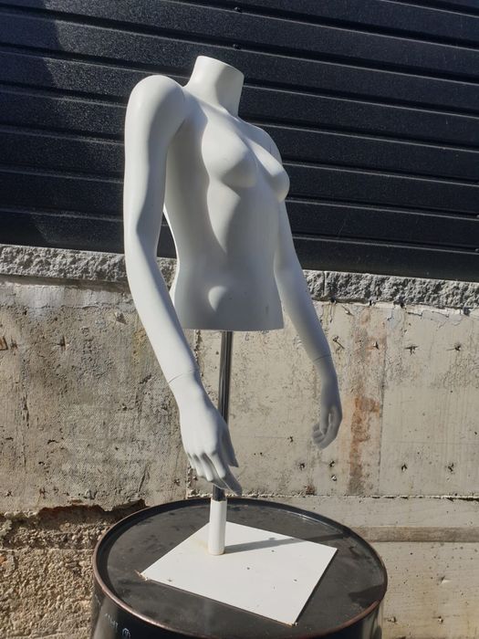 Bust de manechin  dama cu brate