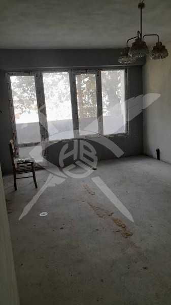 Продава се Двустаен апартамент в Айтос - 68 кв.м за 780 €/кв.м - Снимка #1