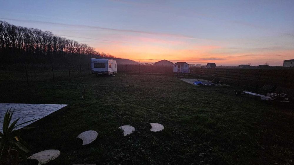 Teren intravilan 385mp Samurcasi-Crevedia-Put-Utilitati-Bonus Ciubar