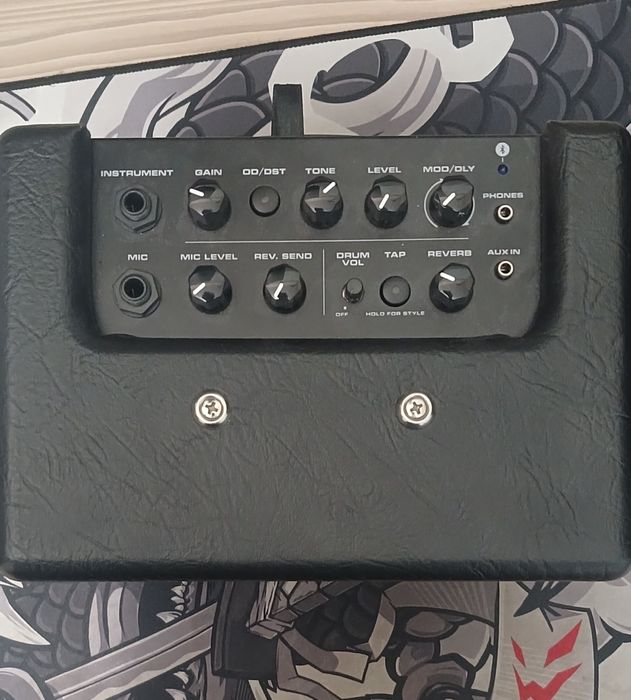 Гитарный комбоусилитель Nux Mighty 8BT