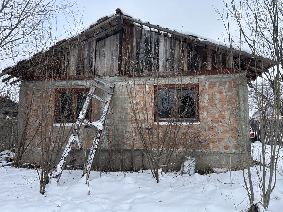 Vand Casa + teren zona cu vedere spectaculoasa