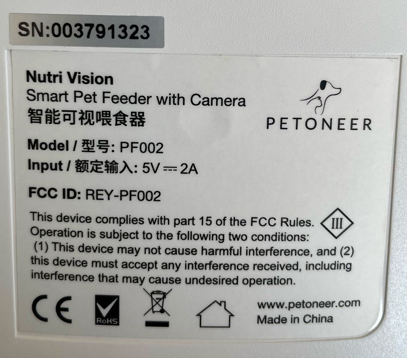 Dispenser automat hrana uscata pisica caine Petoneer Nutri Vision