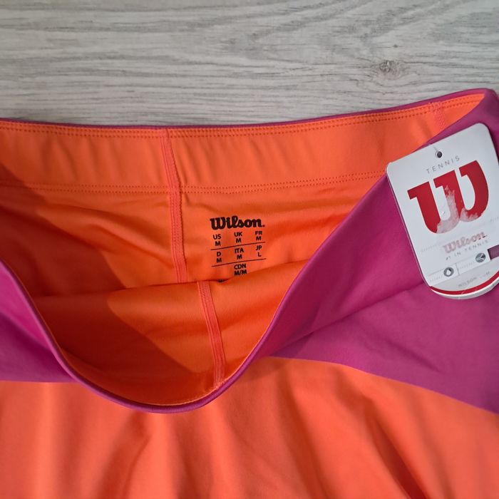 Дамска спортна тенис пола Wilson ,размер - M