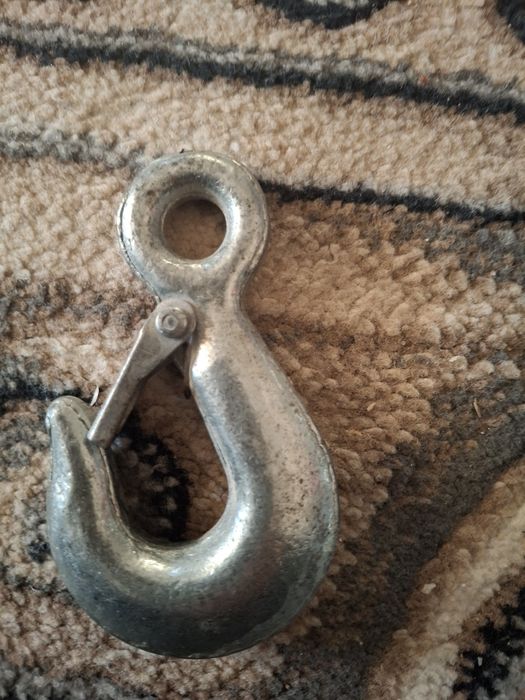 Продам Таль 500кг. Крюг до 500кг