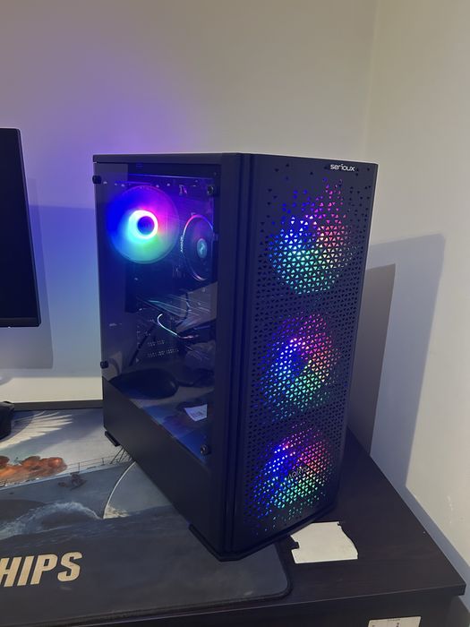 PC Gaming Ryzen 5 3500X | RX 6600 8GB | 32GB RAM | SSD NVMe 1TB | Windows 11 + Periferice
