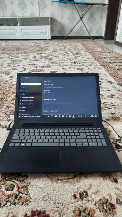 LENOVA  DESKTOP-LMCVJHT Ноутбук хороший  состаяние