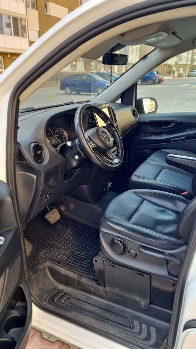 Închiriez Mercedes Vito 2018
