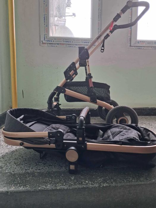 Бебешка количка лорели