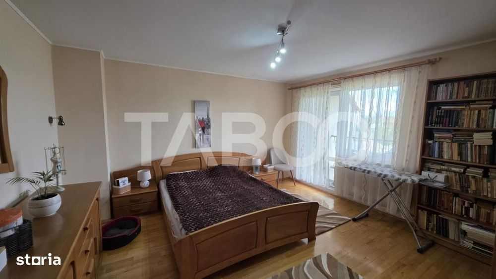 Duplex spatios de vanzare in Sebes Drumul Petrestiului