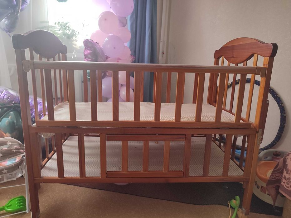 Продам манеж Возраст до 3 лет