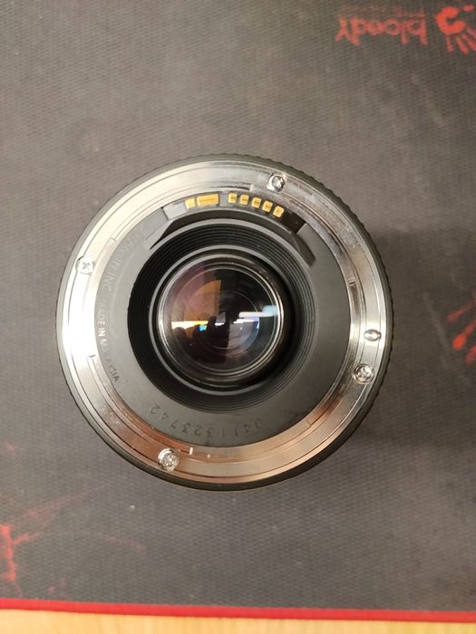Canon EF 75-300mm 1:4-5.6 III
