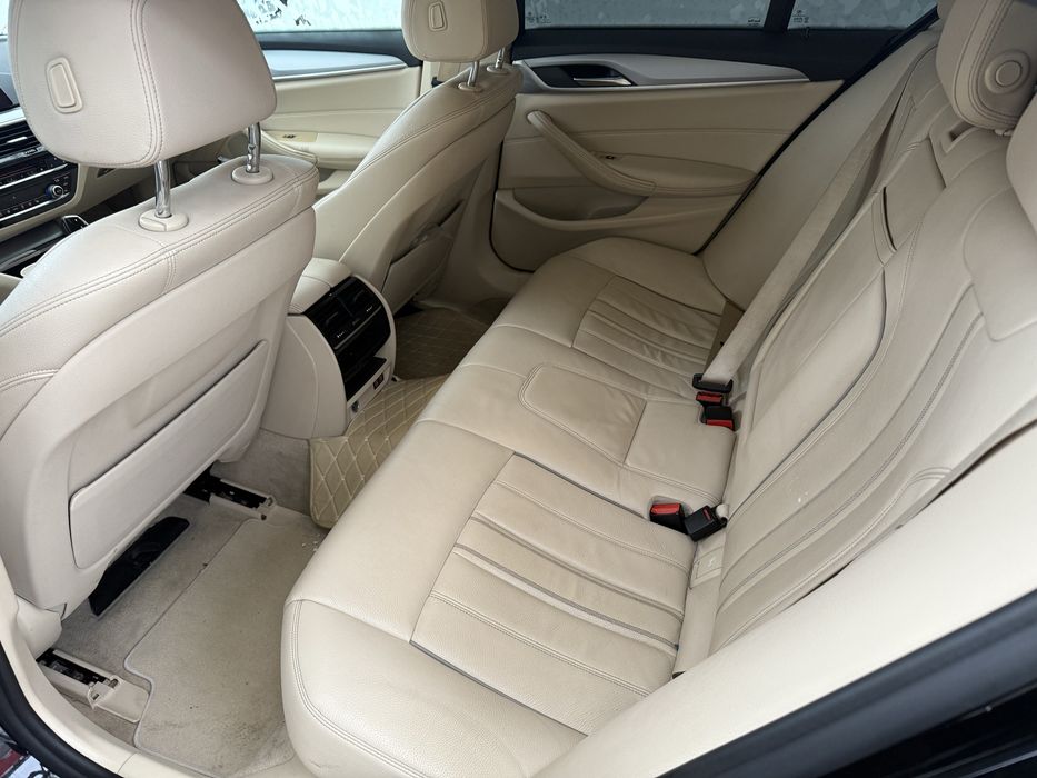 Bmw 530e 2019 Luxury Line proprietar