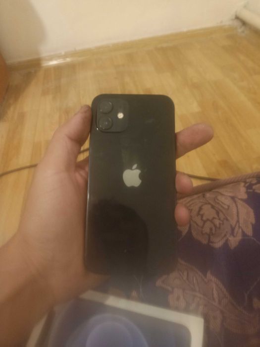iPhone 12  128gb