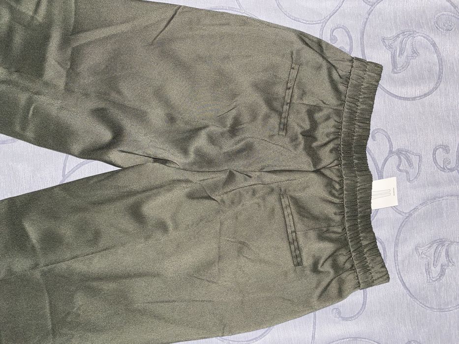 Продаются женские брюки