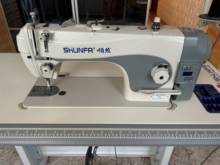 Продам швейную машину Shunfa S1