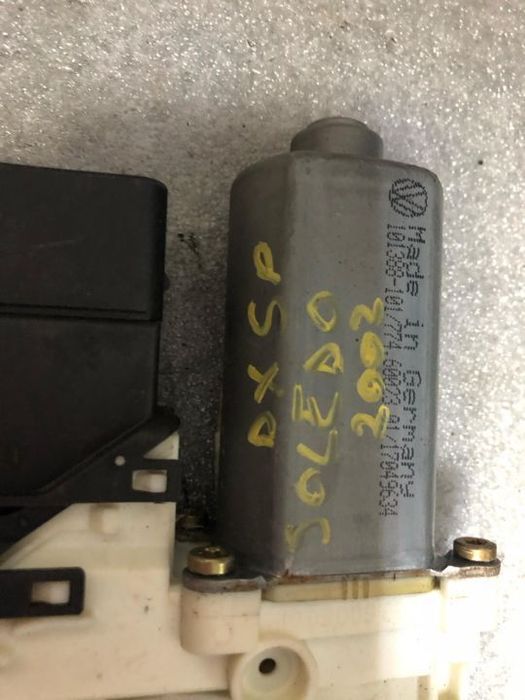 motoras geam dreapta spate seat toledo