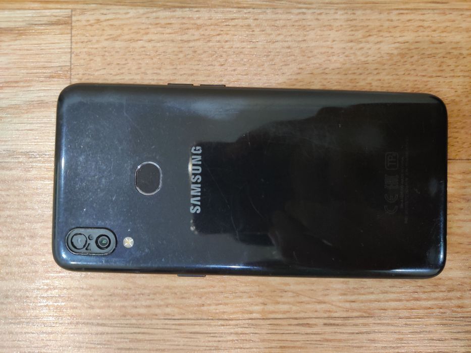 Samsung a10s 32гб