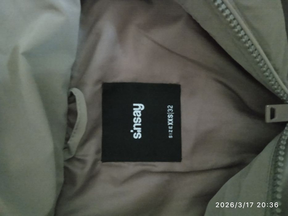 Продам куртку SINSAY осень/весна