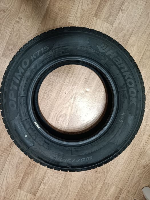 Продается Летние шины